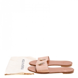 Pre Owned حذاء سلايد لوي فيتون لوك إيت جلد بيج محبب مقاس 38.5