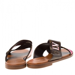 مملوكة مسبقًا Louis Vuitton Brown/Pink Monogram Canvas Panorama Cross Strap Flat Slides Size 39