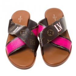مملوكة مسبقًا Louis Vuitton Brown/Pink Monogram Canvas Panorama Cross Strap Flat Slides Size 39