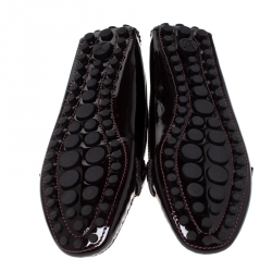 مملوكة مسبقًا Louis Vuitton Burgundy Patent Leather Oxford Logo Slip On Loafers Size 41
