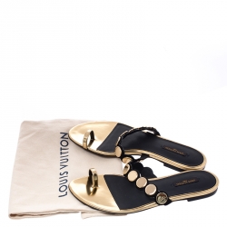 Pre Owned صندل فلات خاتم إصبع لوي فيتون مزخرف سويدي و جلد ذهبي و أسود مقاس 38