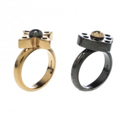 Pre Owned Louis Vuitton Love Letters Black/Gold Tone Ring Set Size 51