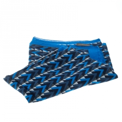 مملوكة مسبقًا Louis Vuitton Blue V Obsession Pattern Cotton and Linen Stole