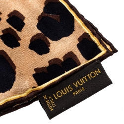 مملوكة مسبقًا Louis Vuitton Brown Monogram and Animal Printed Silk Square Scarf