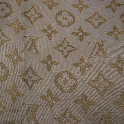 مملوكة مسبقًا وشاح لوي فيتون مونوغرامي لامع صوف وحرير بيج