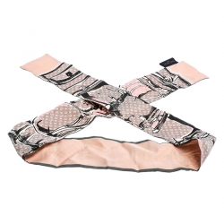 مملوكة مسبقًا وشاح بندانة لوي فيتون حرير مطبوع ترانكز وردي