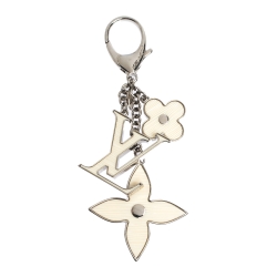 Louis Vuitton Silver Fleur D'Epi Key Holder and Bag Charm - Yoogi's Closet