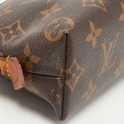 مملوكة مسبقًا Louis Vuitton Monogram Canvas Cosmetic Pouch
