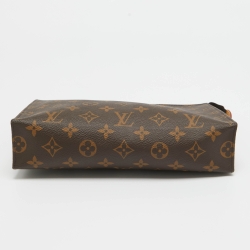 Pre Owned Louis Vuitton Monogram Canvas Toiletry Pouch 26