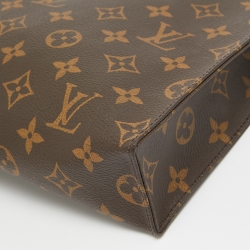 Pre Owned Louis Vuitton Monogram Canvas Toiletry Pouch 26