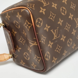 Pre Owned حقيبة مستحضرات تجميل لوي فيتون كينغ سيز كانفاس مونوغرامي