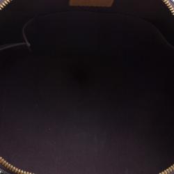 مملوكة مسبقًا Louis Vuitton Amarante Monogram Vernis Leather Alma PM Bag