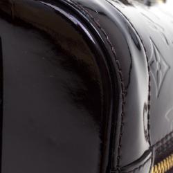 مملوكة مسبقًا Louis Vuitton Amarante Monogram Vernis Leather Alma PM Bag