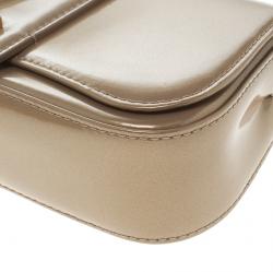 Pre Owned Louis Vuitton Beige Poudre Vernis Sobe Clutch