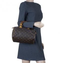 Pre Owned Louis Vuitton Monogram Canvas Speedy 25