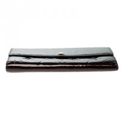 Louis Vuitton Amarante Monogram Vernis Sarah Wallet