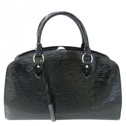 مملوكة مسبقًا Louis Vuitton Noir Electric Epi Leather Pont-Neuf PM Bag