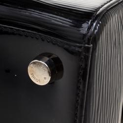 مملوكة مسبقًا Louis Vuitton Black Electric Epi Leather Brea MM Bag