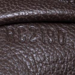 مملوكة مسبقًا حقيبة لوي فيتون كوميدي كاروسيل جلد ثعبان/نعام فضي/رصاصي مونوغرامي وقماش