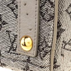 مملوكة مسبقًا حقيبة لوي فيتون كوميدي كاروسيل جلد ثعبان/نعام فضي/رصاصي مونوغرامي وقماش