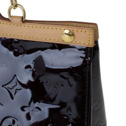 مملوكة مسبقًا Louis Vuitton Monogram Amarante Vernis Roxbury Drive