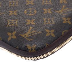 Pre Owned Louis Vuitton Monogram Canvas Sleeve Laptop Case 15