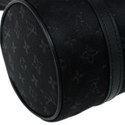مملوكة مسبقًا Louis Vuitton Black Monogram Satin Mini Papillon