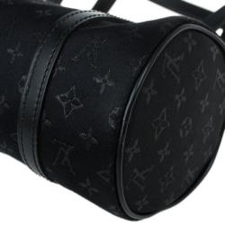 مملوكة مسبقًا Louis Vuitton Black Monogram Satin Mini Papillon
