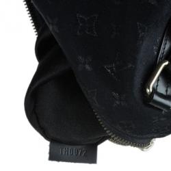 مملوكة مسبقًا Louis Vuitton Black Monogram Satin Mini Papillon