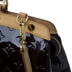 مملوكة مسبقًا Louis Vuitton Amarante Monogram Vernis Brea MM