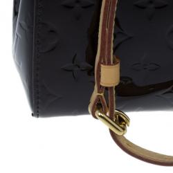 مملوكة مسبقًا Louis Vuitton Amarante Monogram Vernis Brea MM