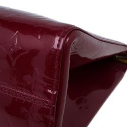 مملوكة مسبقًا Louis Vuitton Red Monogram Vernis Roxbury Drive