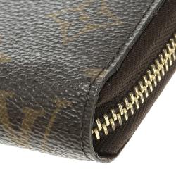 Louis Vuitton Monogram Canvas Zippy wallet