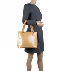 Pre Owned Louis Vuitton Lime Vernis Monogram Houston Tote