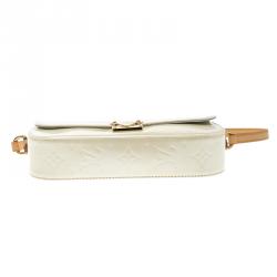 Pre Owned Louis Vuitton Perle Monogram Vernis Malibu Street Clutch