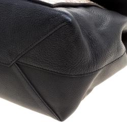 Pre Owned Louis Vuitton Black Leather and Python Lockme MM Bag