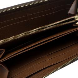 Louis Vuitton Monogram Canvas Zippy wallet