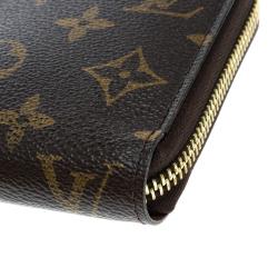 Louis Vuitton Monogram Canvas Zippy wallet