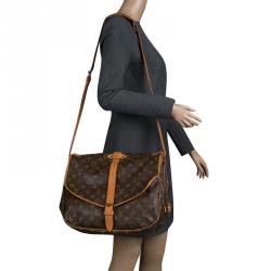 Pre Owned Louis Vuitton Monogram Canvas Saumur Messenger 35 Bag