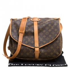 Pre Owned Louis Vuitton Monogram Canvas Saumur Messenger 35 Bag