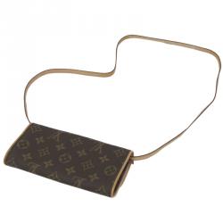 مملوكة مسبقًا Louis Vuitton Monogram Canvas Pochette Twin PM Bag