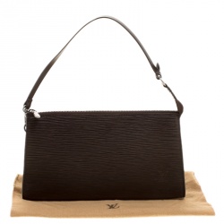 مملوكة مسبقًا حقيبة إكسسوارات صغيرة �لوي فيتون جلد أيبي موكا 24