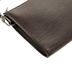 مملوكة مسبقًا حقيبة إكسسوارات صغيرة لوي فيتون جلد أيبي موكا 24