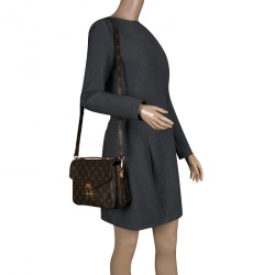 Pre Owned حقيبة لوي فيتون ميتيس صغيرة كانفاس مونوغرامي