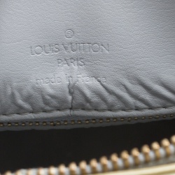 Pre Owned Louis Vuitton Apple Green Monogram Vernis Houston Tote