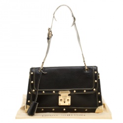 Pre Owned Louis Vuitton Black Suhali Leather Le Talentueux Bag