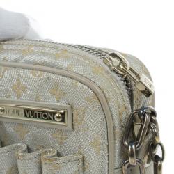 مملوكة مسبقًا Louis Vuitton Small Silver Sparkly Pochette