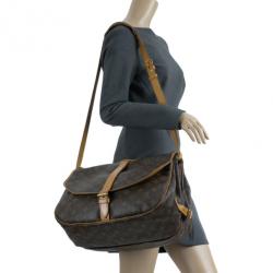 مملوكة مسبقًا Louis Vuitton Monogram Canvas Saumur 35