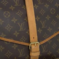 مملوكة مسبقًا Louis Vuitton Monogram Canvas Saumur 35