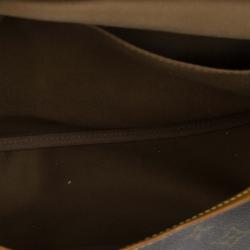 مملوكة مسبقًا Louis Vuitton Monogram Canvas Saumur 35